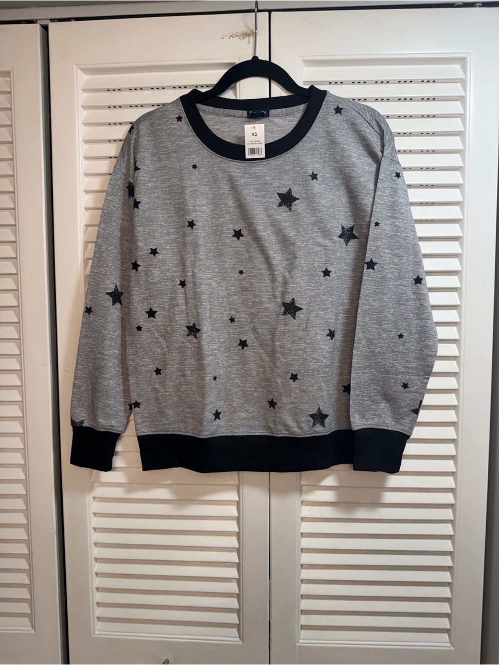 Splendid Grey Crewneck Sweater with Black Star Print